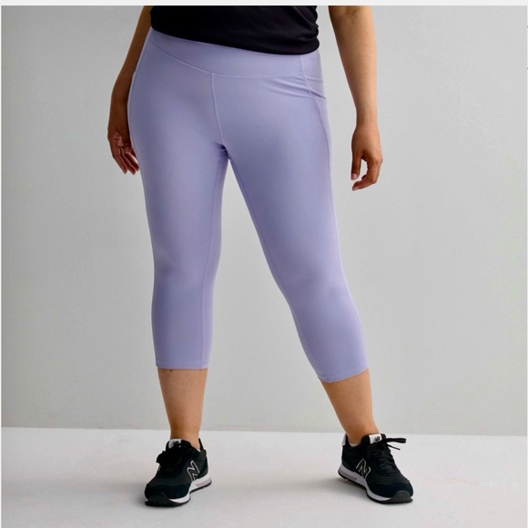 tek gear Pants - Tek GearUltra stretch Pocket High-Waisted Capri Leggings Sz2x